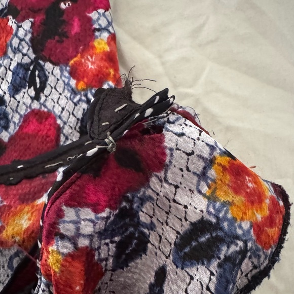 Floral Tank Top - Picture 4 of 6